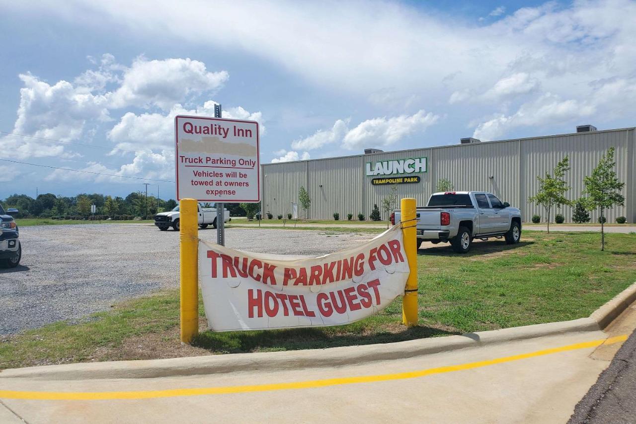 Quality Inn Prattville I-65 Exteriör bild