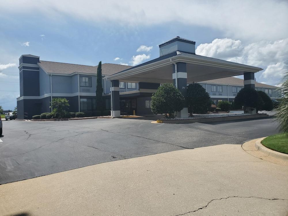 Quality Inn Prattville I-65 Exteriör bild