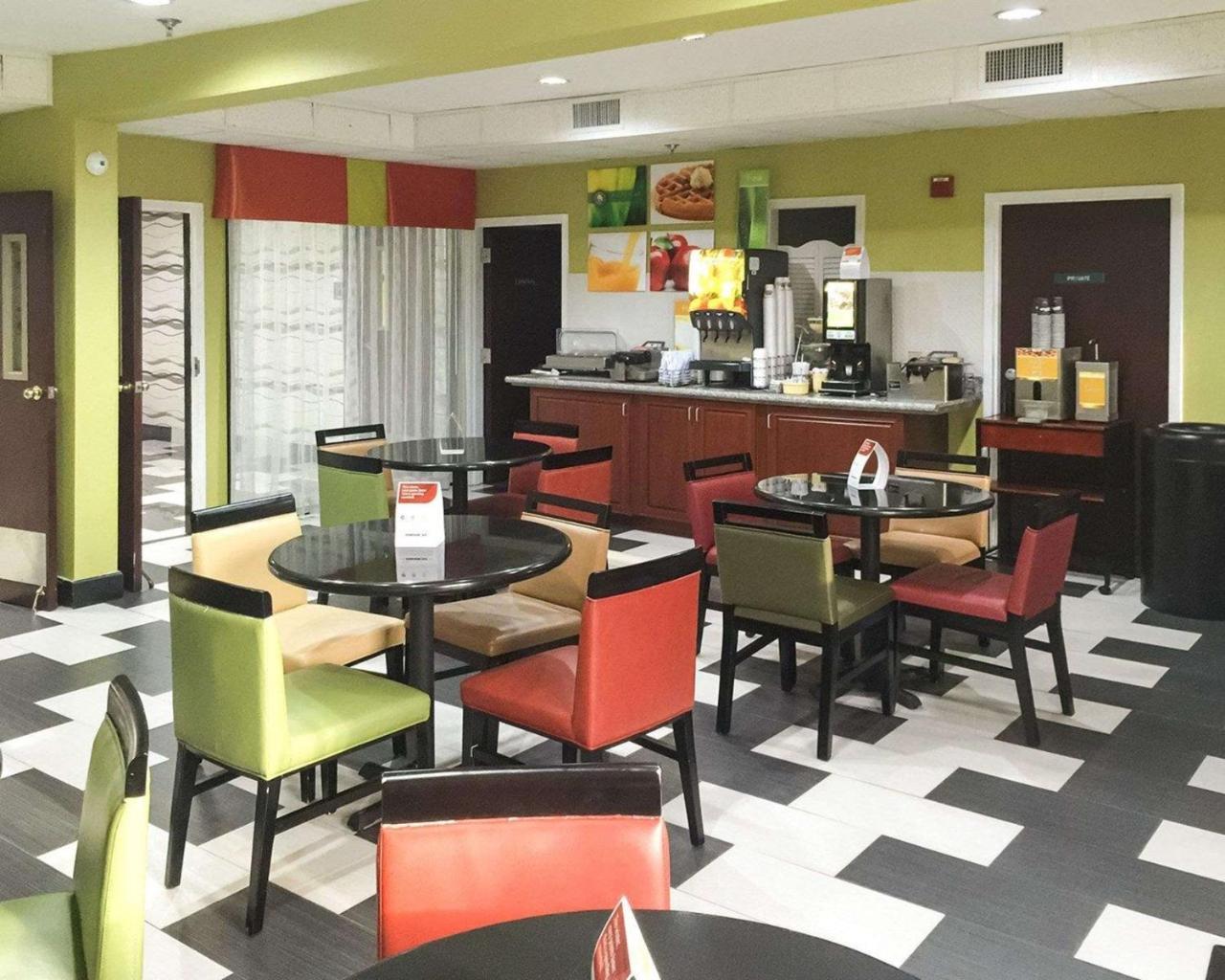 Quality Inn Prattville I-65 Exteriör bild