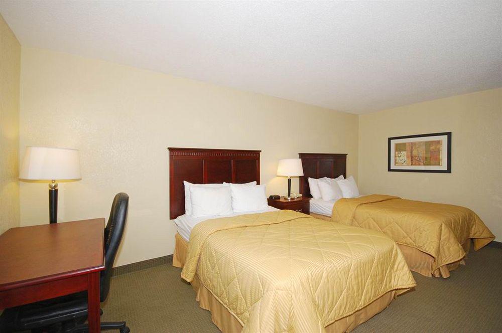 Quality Inn Prattville I-65 Exteriör bild